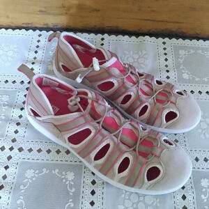 Duluth Trading Company Women's Size 10 Pink Sandals Trail Shoes Walking Outdoor